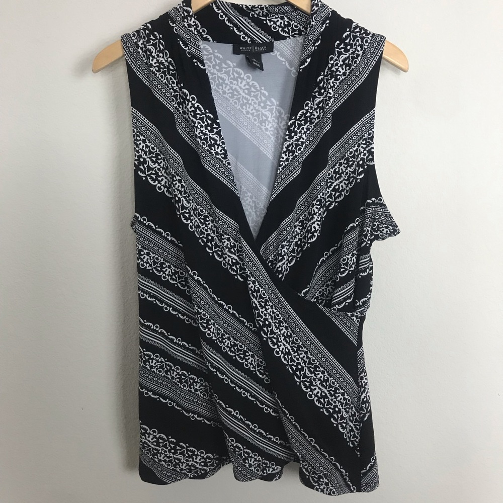 Whitehouse Black market wrap tank
